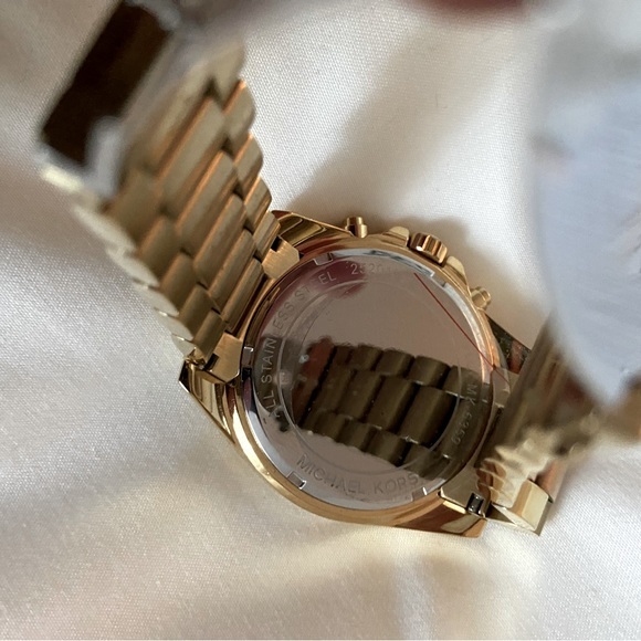 Michael Kors Women’s Watch main image 4